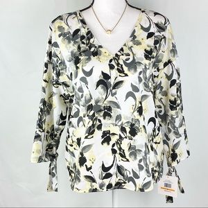 Ellen Tracy Elbow Length Sleeves Floral Pattern V Shaped Neckline Blouse Size S